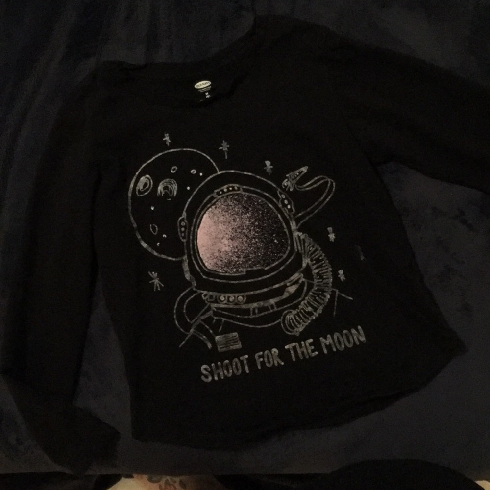 Girls old navy long sleeve t